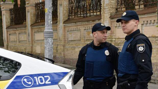 Офицер ВСУ: «В украинкой полиции служат одни предатели!»