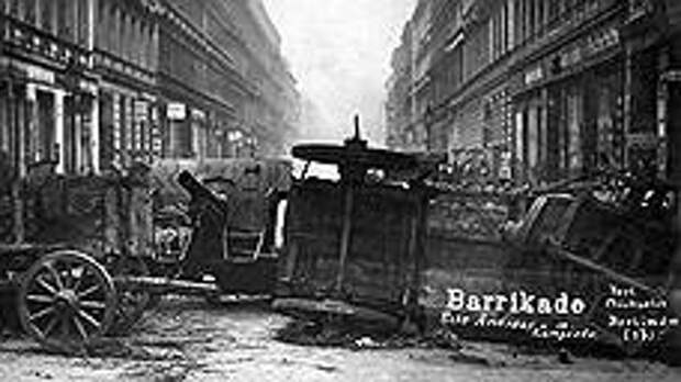 Баррикады в "Газетном квартале" в Берлине, январь 1919 года 