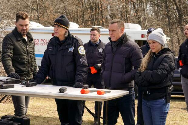 Canvassing - Chicago PD Season 9 Episode 20