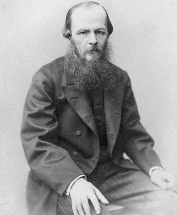 8 популярных легенд о Достоевском