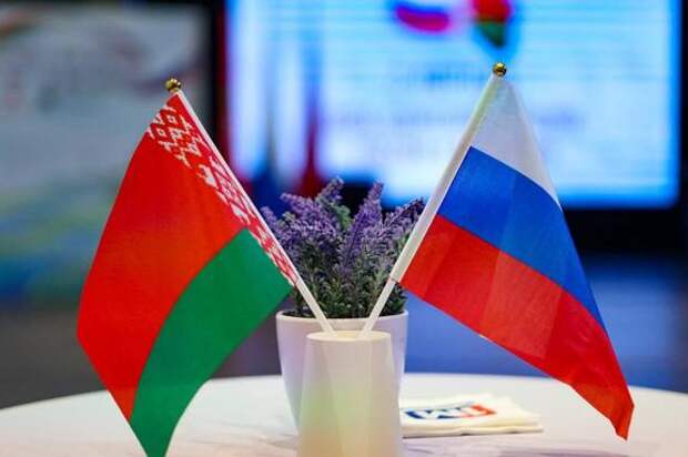 День единения народов России и Беларуси отметили концертом в Петербурге