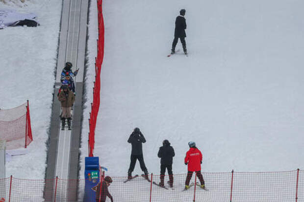 Высота сугробов в Сочи достигла рекорда этой зимы