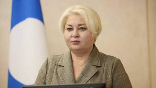 В Якутии министр посоветовала медикам, попавшим под сокращение, заняться сельским хозяйством