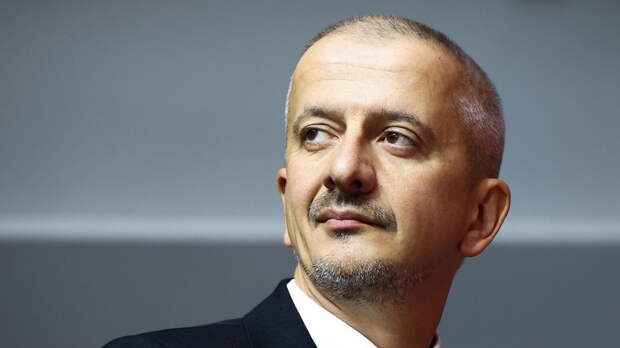 Богомолов поздравил Хабенского с назначением в Школе-студии МХАТ