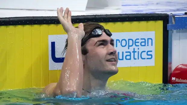 Пловец Колесников установил рекорд, выиграв золото ЧЕ на дистанции 100 м вольным стилем
