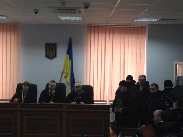 В Киеве возобновился суд по убийству Бузины. Штурмовики стянуты в зал