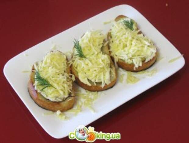 Пикантные гренки с кабачком и сыром - приготовление 