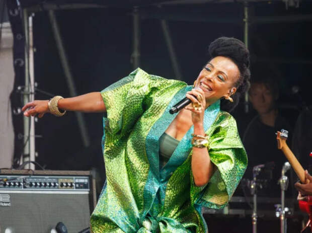 Полина Гагарина вспомнила о первой любви