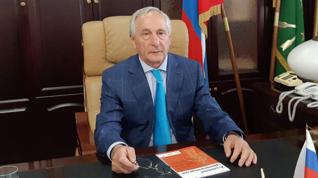 Суд в Волгоградской области передал государству активы экс-главы ВС Адыгеи