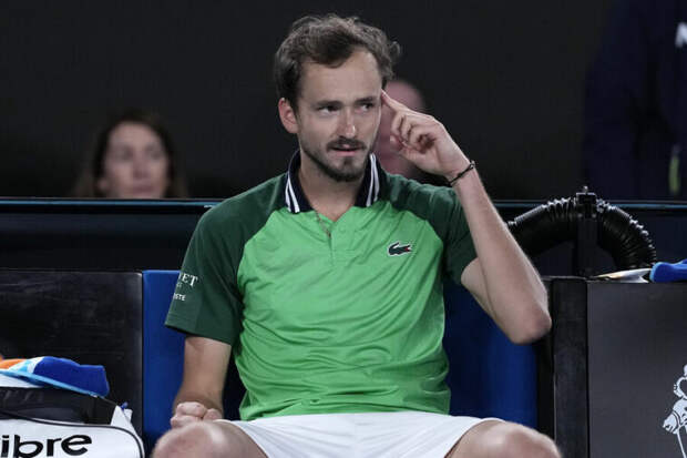 Синнер совершил невероятный камбэк и оставил Медведева без титула Australian Open