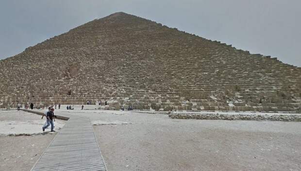 Пирамида Хеопса и другие Великие пирамиды Гизы на Google Street View