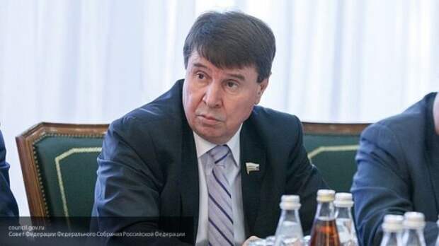 Цеков: политические лозунги Немцова никогда не ложились на душу россиян