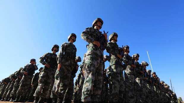 Сколько зарабатывают солдаты в китайской армии
