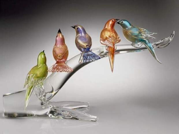 Птицы из стекла. Как красиво и реалистично!