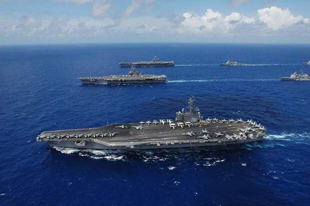 Эксперт рассказал, как быстро ВМФ РФ потопит авианосцы США в Средиземном море в случае конфликта