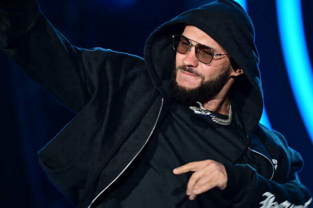 Джиган назвал падальщиками ухажеров Самойловой