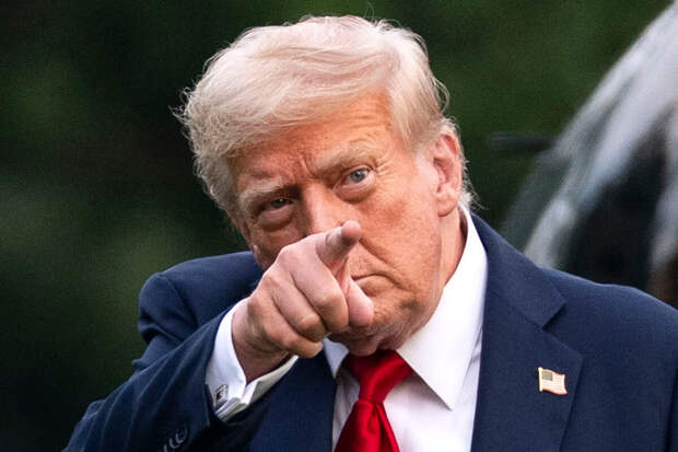 Дональд Трамп своим визитом превратил футбольное мероприятие в хаос