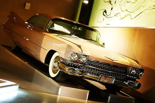 Ретро автомобили