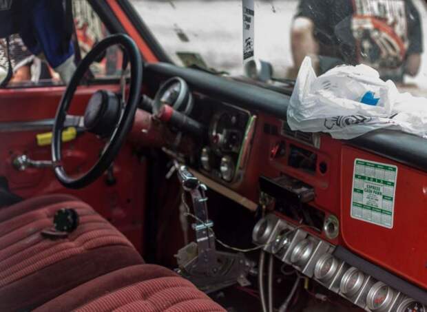 Greaserama, авто