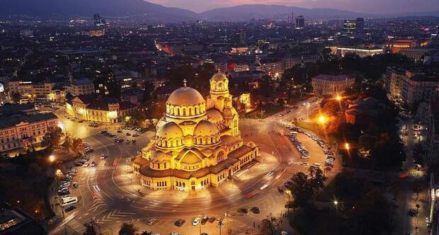 8939660 6628075 the aleksandr nevsky cathedral a showcase of bulgaria s capital a 8 1548410946193