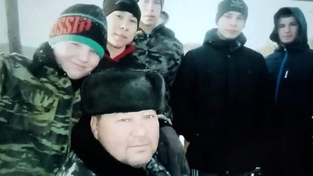 Жить стало лучше. Свет давали на час в день. Сибирская сага семьи с 14 детьми