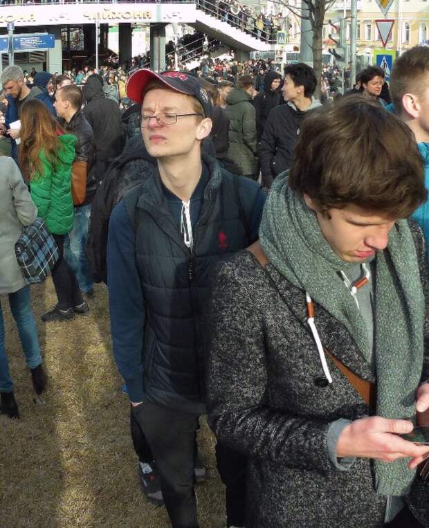 Мама, я на революцию! Мама, я на революцию! Мама, я на революцию! Мама, я на революцию! Мама, я на революцию! 