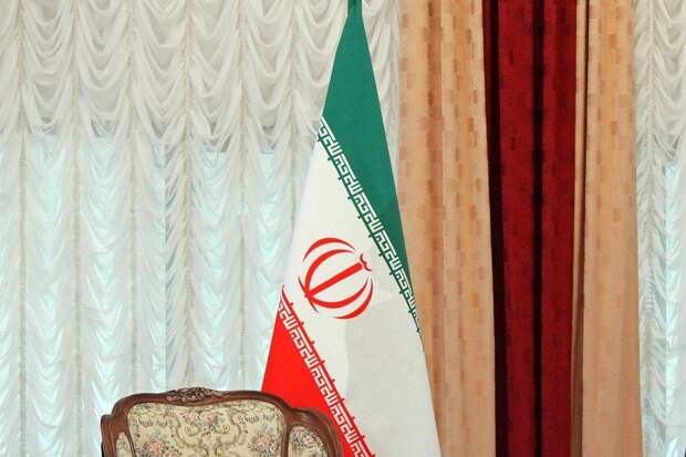 Иран анонсировал удары по "ценным" объектам США