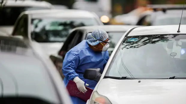 Число случаев коронавируса в Мексике достигло 295 268