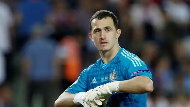 Представитель Лунёва сообщил о вызове вратаря в сборную России по футболу