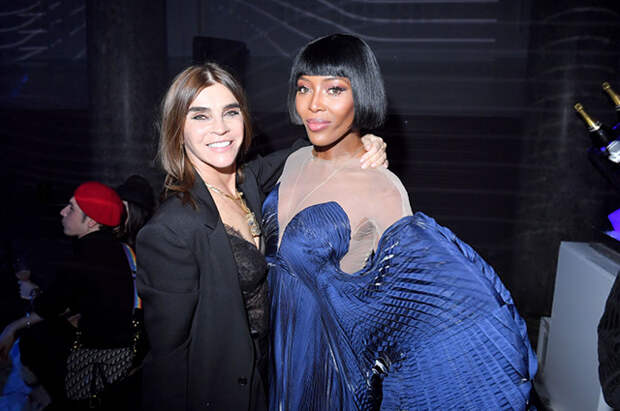 Джиджи Хадид, Наоми Кэмпбелл, Елена Перминова и другие на вечеринке Карин Ройтфельд в Париже