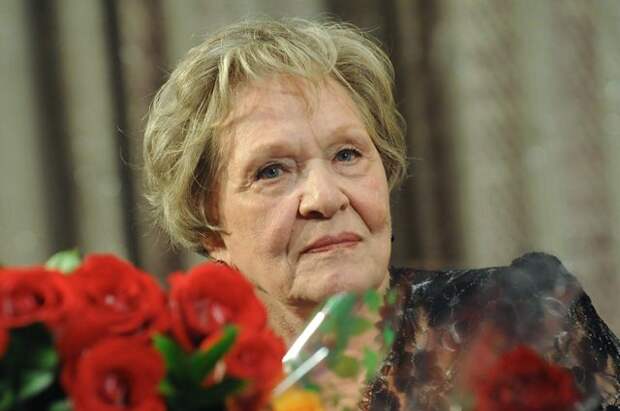 Римма Маркова.
