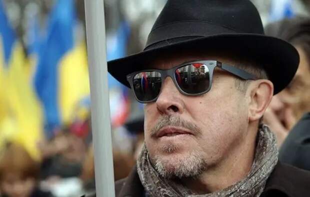 Политолог рассказал, что держит Макаревича в «тоскливой и ужасной» России