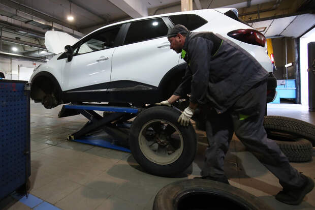 Россиянам стало дороже содержать свои машины