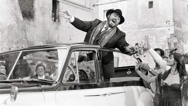 Лучано Паваротти Лучано Паваротти