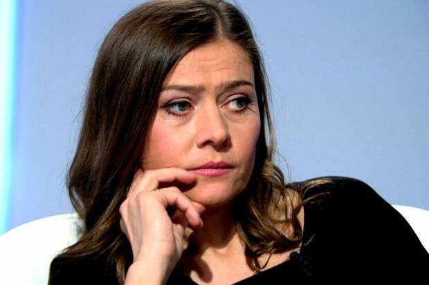 Мария Голубкина. Оставила известного актера ради Фоменко, личная жизнь и кто все-таки отец яркой артистки