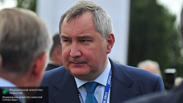 Рогозин отбился от замечания Путина шуткой про «галстукопожирателей»