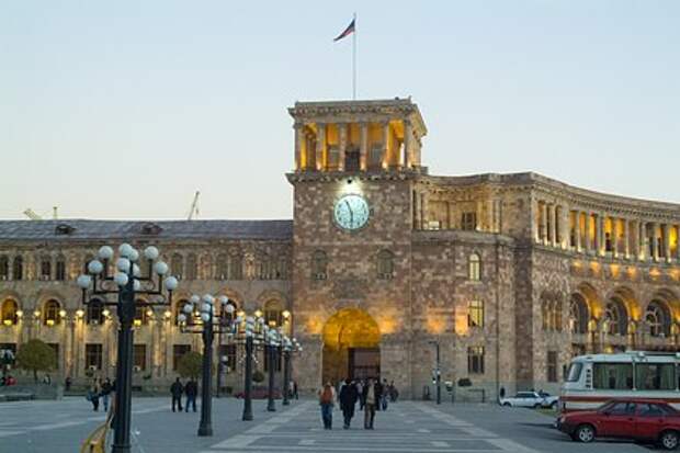 Ален Симонян: Армения не представляет угрозы и не будет конфликтовать с Россией