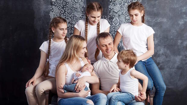 Правила назначения единого пособия многодетным семьям предложили изменить в правительстве