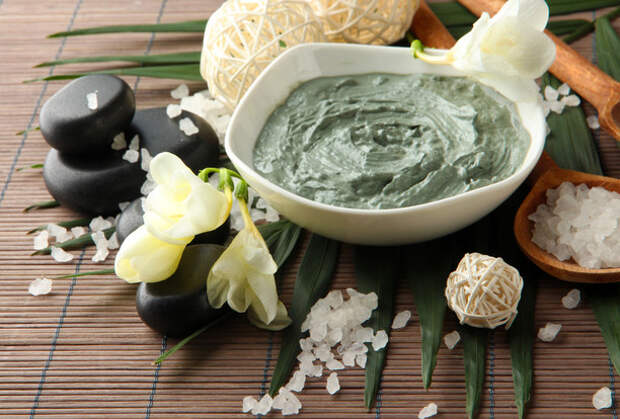 маска из глины какая