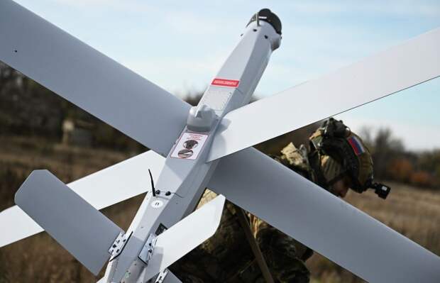 Мантуров: в 2025 году более 1 тыс. образцов вооружений прошли апробацию в бою