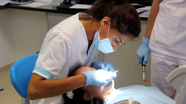 Стоматолог Юрченко: удаление зубов мудрости необходимо для правильной работы жевательных мышц
