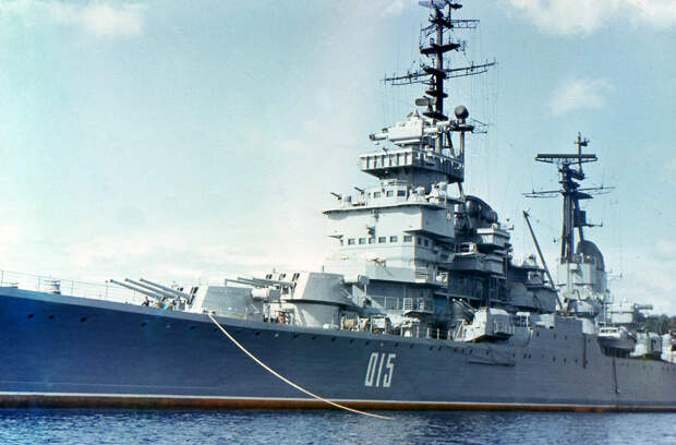 Названия военных кораблей России в честь 9-ти людей, одинаковые у империи, Союза и Федерации