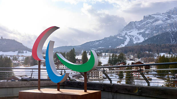 Лыжница Багиян выиграла золото Паралимпиады в спринте