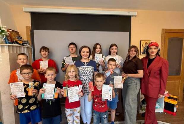 Врач-стоматолог Елена Бодулева посетила детский приют с благотворительным проектом «Подари здоровую улыбку детям»