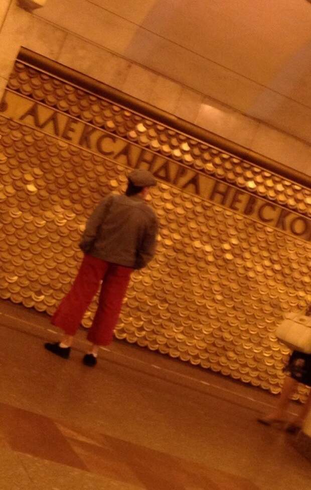 Модники российского метрополитена (30 фото)