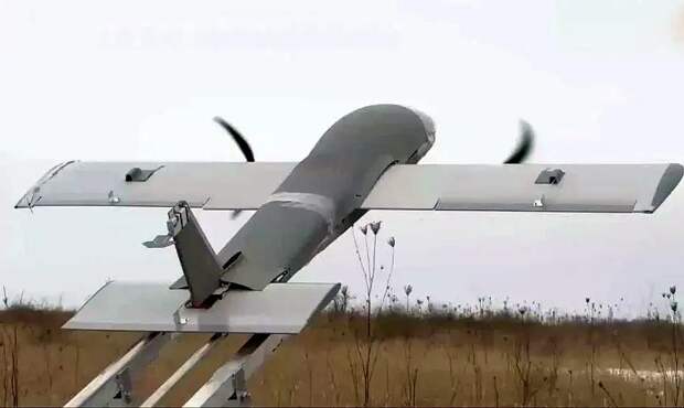 Управляемые через Starlink БПЛА ВС РФ нанесли удары по трассе в 50 км от фронта