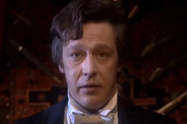 В театре Михалкова рассказали о ходе продаж на первые спектакли с Ефремовым