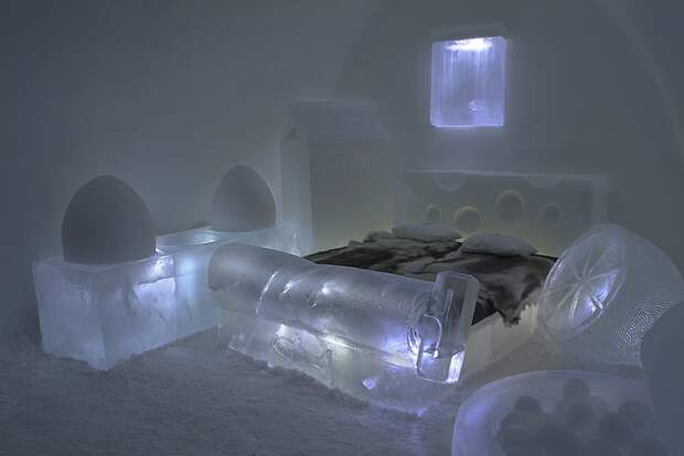 ice-hotel