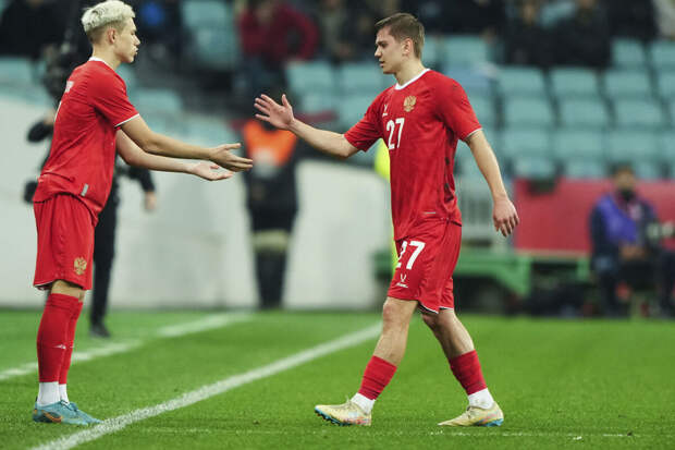 Агент Батракова заявил, что не получал предложений из Европы по трансферу