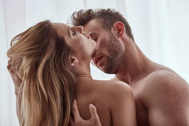 Мужчине с хламидиозом подсказали способы признаться в заболевании партнерше